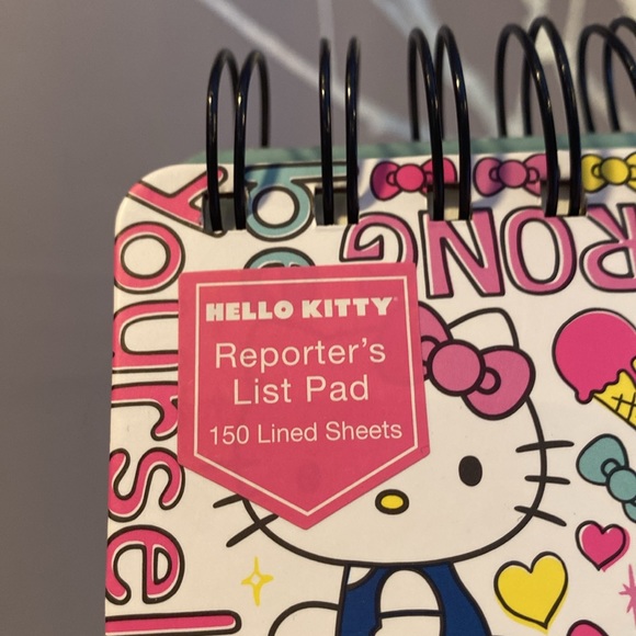 BNWT Hello Kitty Ice Cream Hearts Reporter's List Pad - Picture 4 of 6